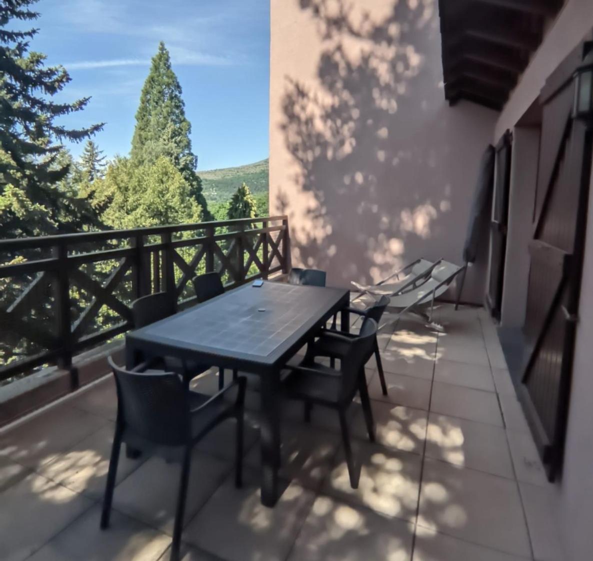 Cerdanya En Familia Montana Park Lägenhet Enveitg Exteriör bild